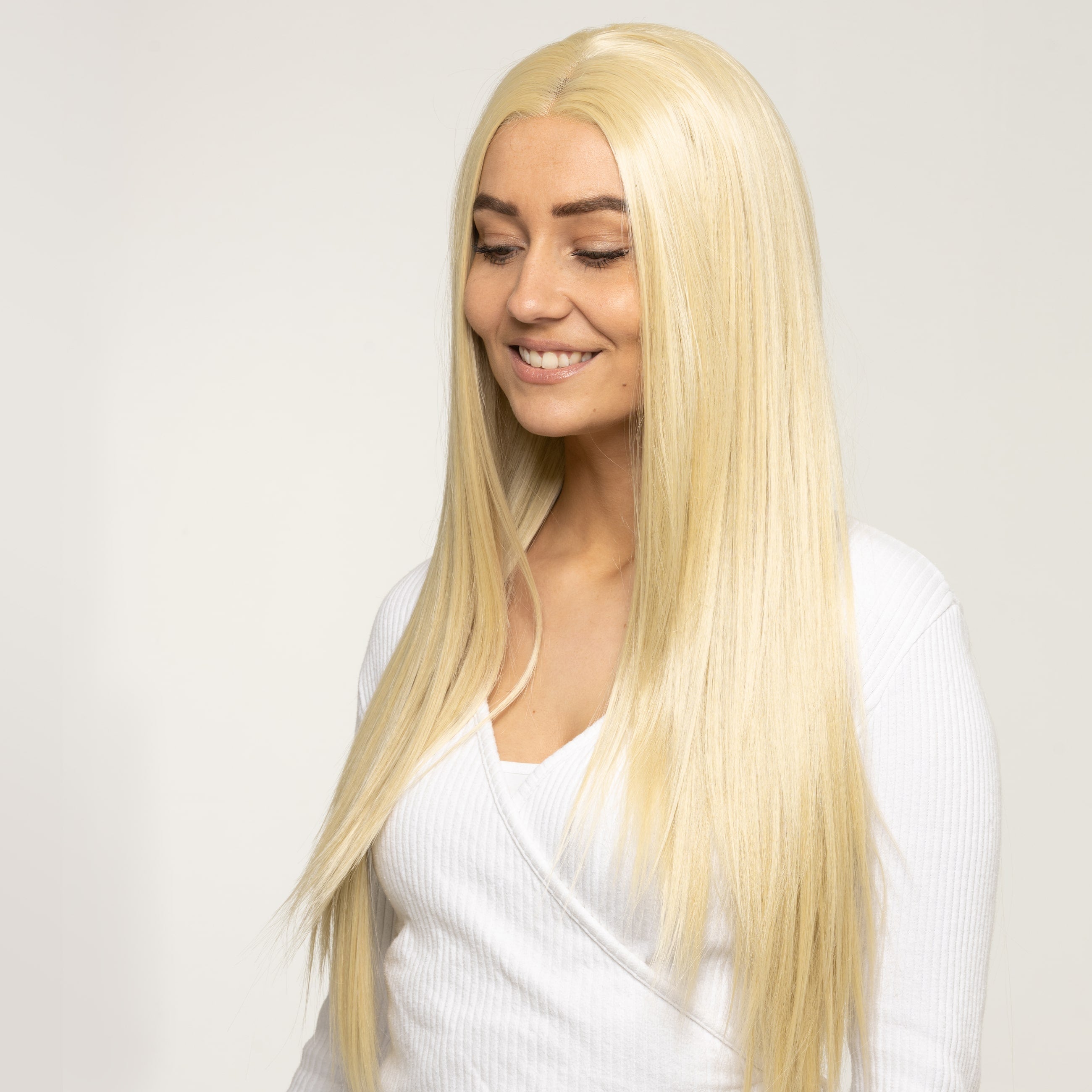 Aurora - Perücke - Kunsthaar - 75 cm