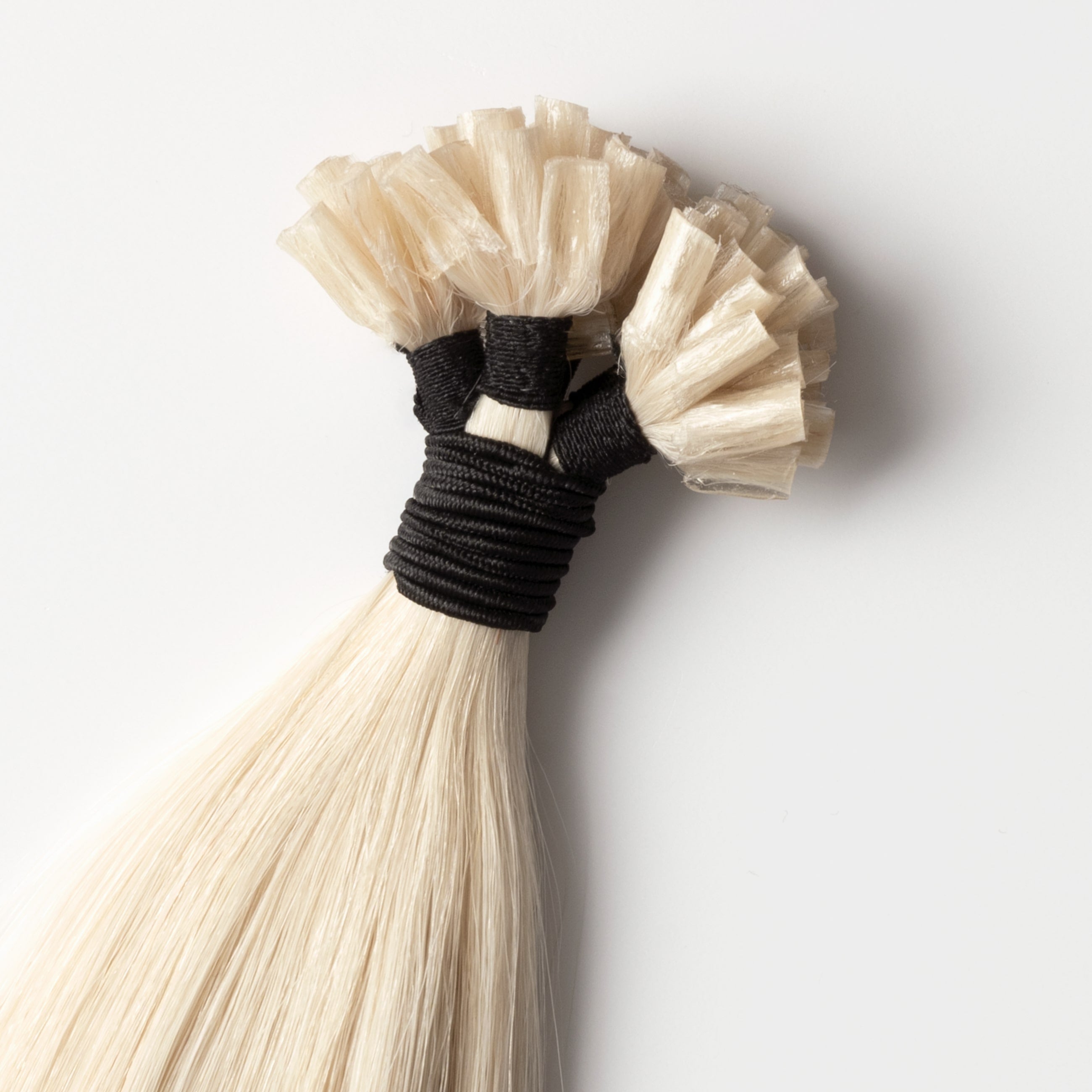 Wax extensions - Light Ash Blonde 60B