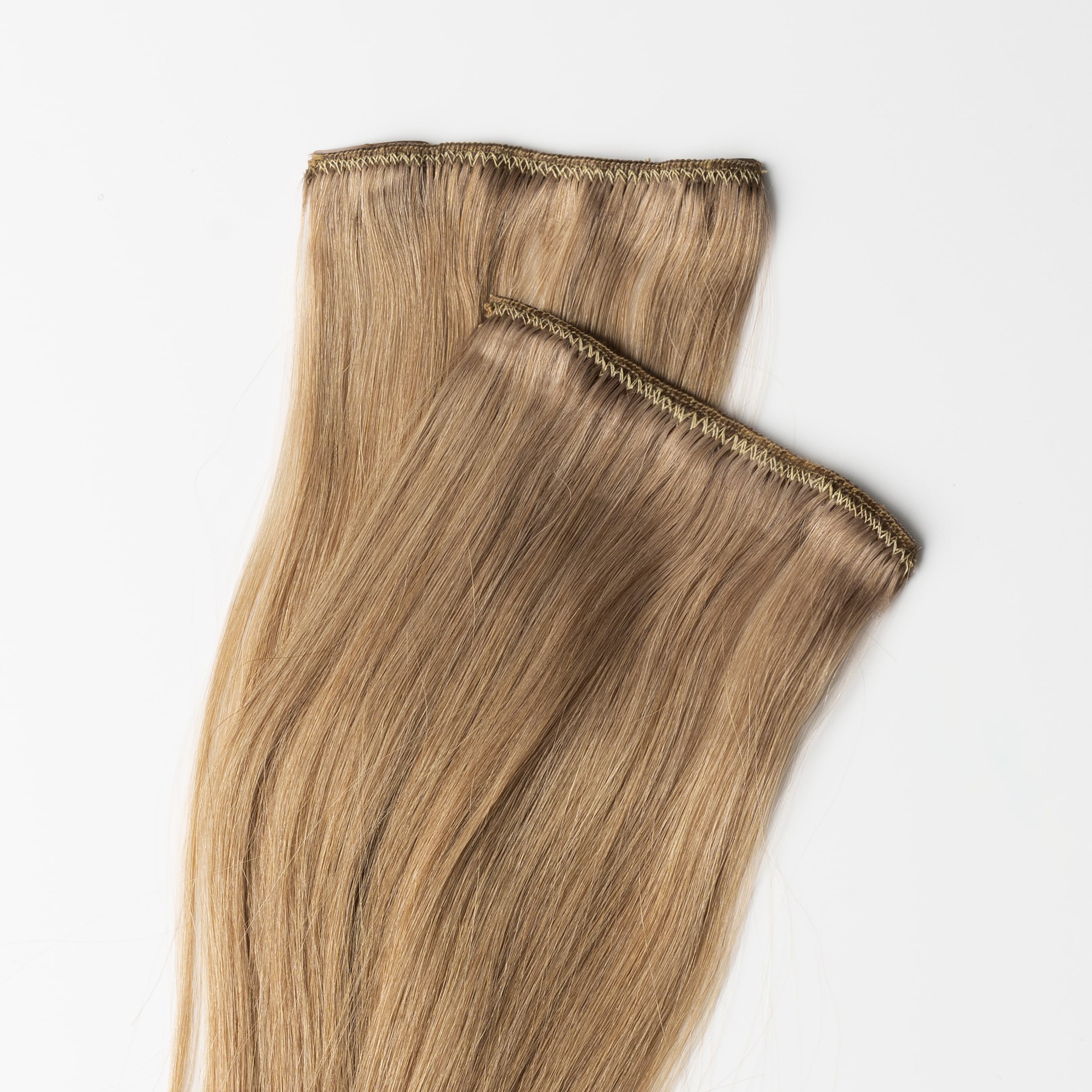 Clip in extensions - Dark Beige Blonde 12B