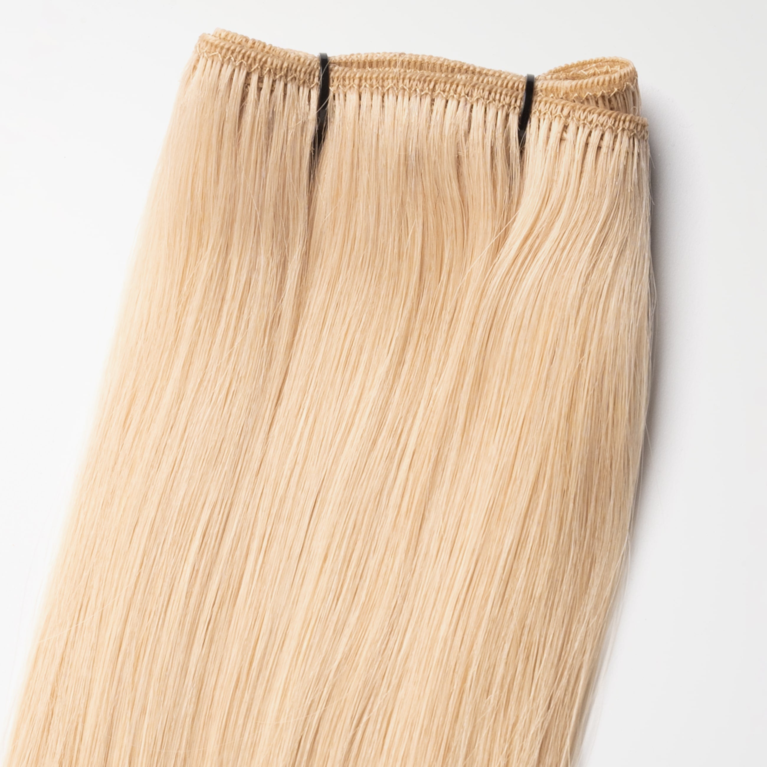 Weft extensions - Strawberry Blonde 22A